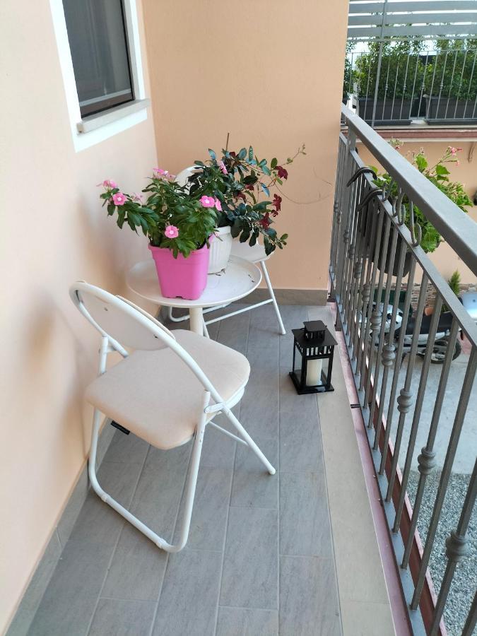 Вилла Borghetto Verde Локри Экстерьер фото